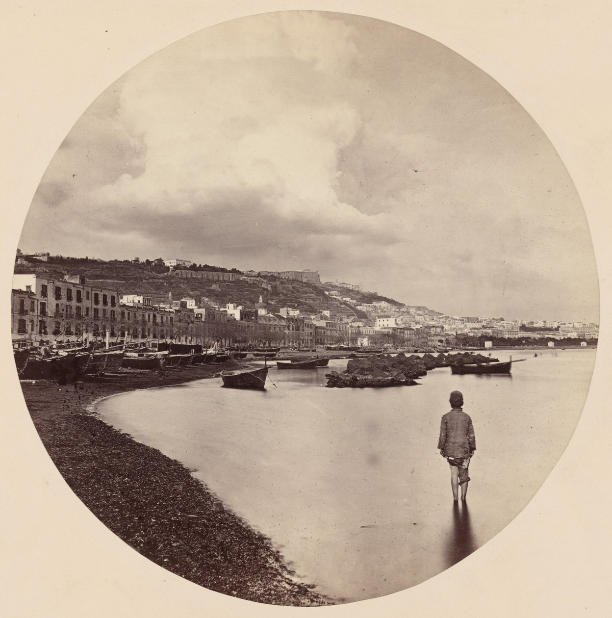 Chiaia ja Pyhä Elmo Mergellinasta, Napoli,c. 1863 (kuva) tekijältä Colonel Stuart Wortley