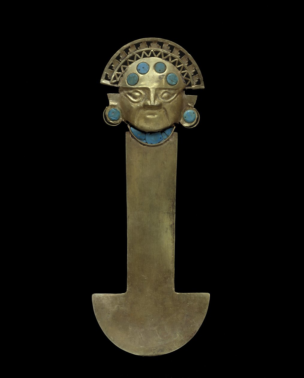 Tumi-veitsi, 800-1375 jKr. (vasarattu, jaettu ja filigraaninen kulta turkoosilla upotekoristeella) tekijältä Culture Sicán