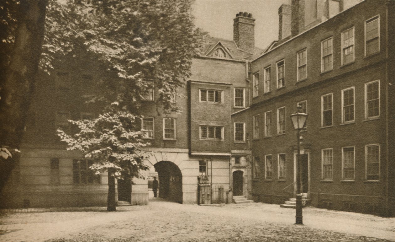"Cubles of the Quiet Other Court in Staple Inn at Holborn", n. 1935. tekijältä Cyril Ellis