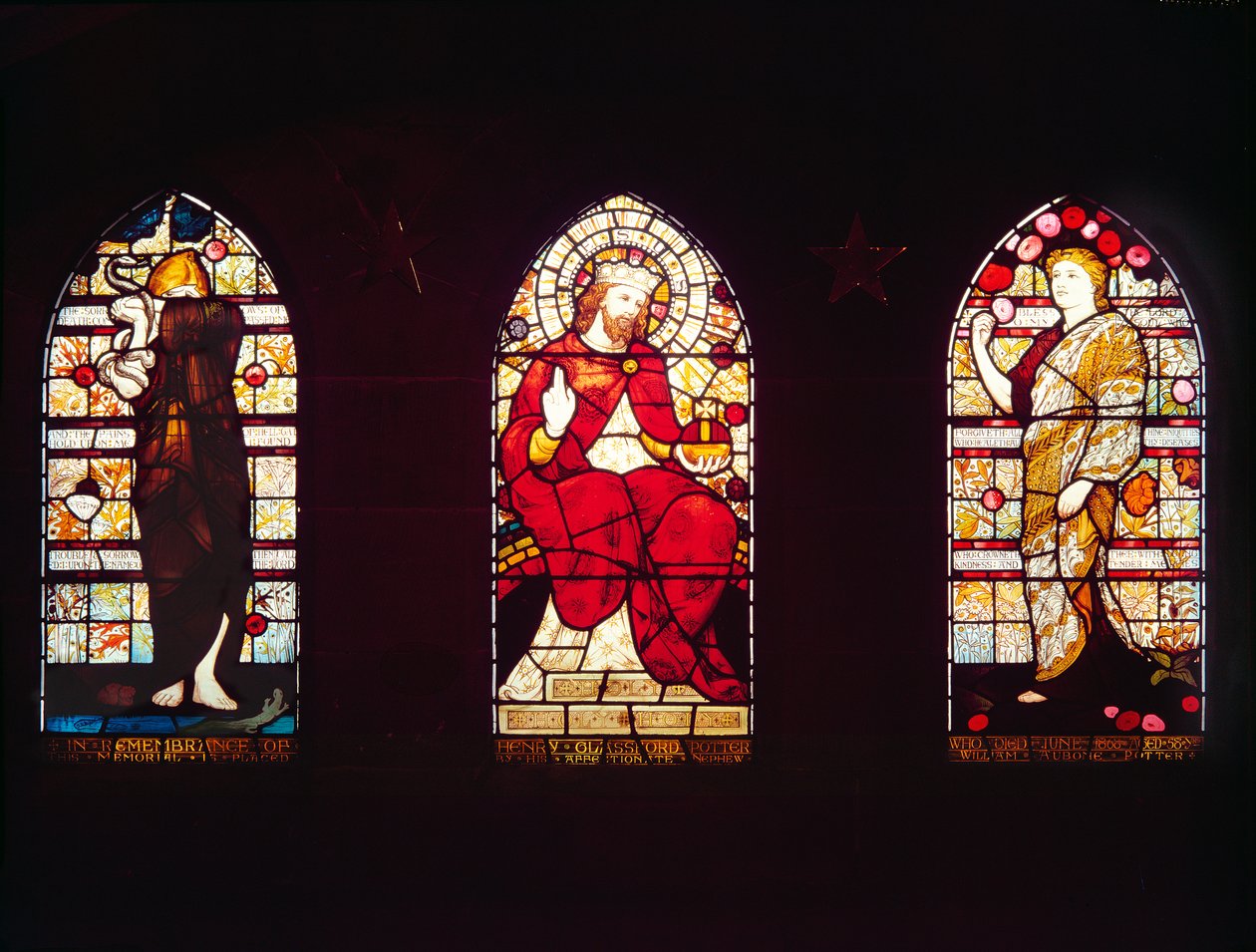 Psalmi 116, Kristus kirkkaudessa, Psalmi 103, St Nicholas Church, Cramlington (lasimaalaus), 1872 tekijältä Daniel Cottier