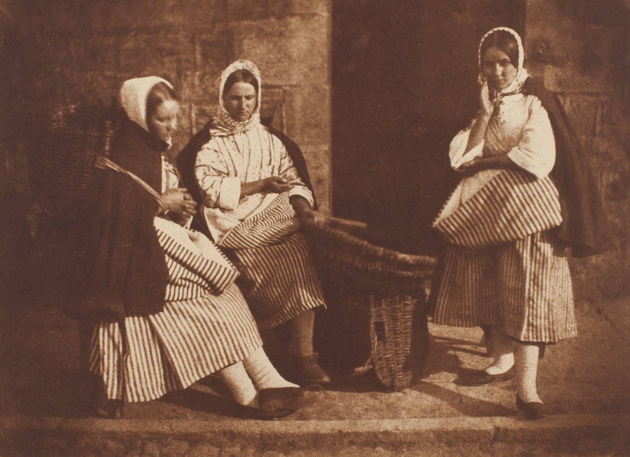 Rouva Logan ja kaksi tuntematonta naista, Newhaven tekijältä David Octavius Hill
