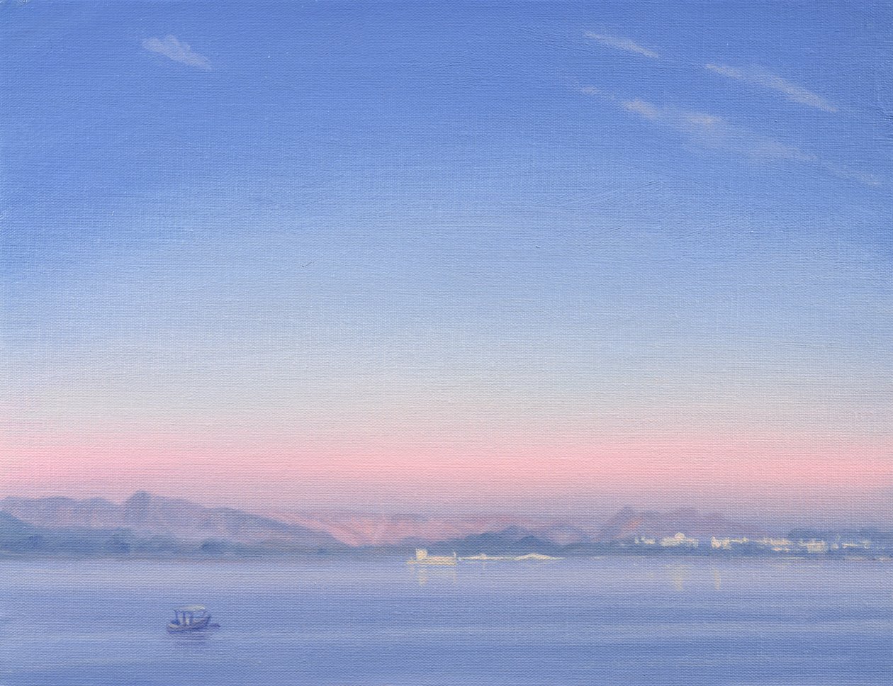 Aamunkoitto Piccola-järven yllä tekijältä Derek Hare