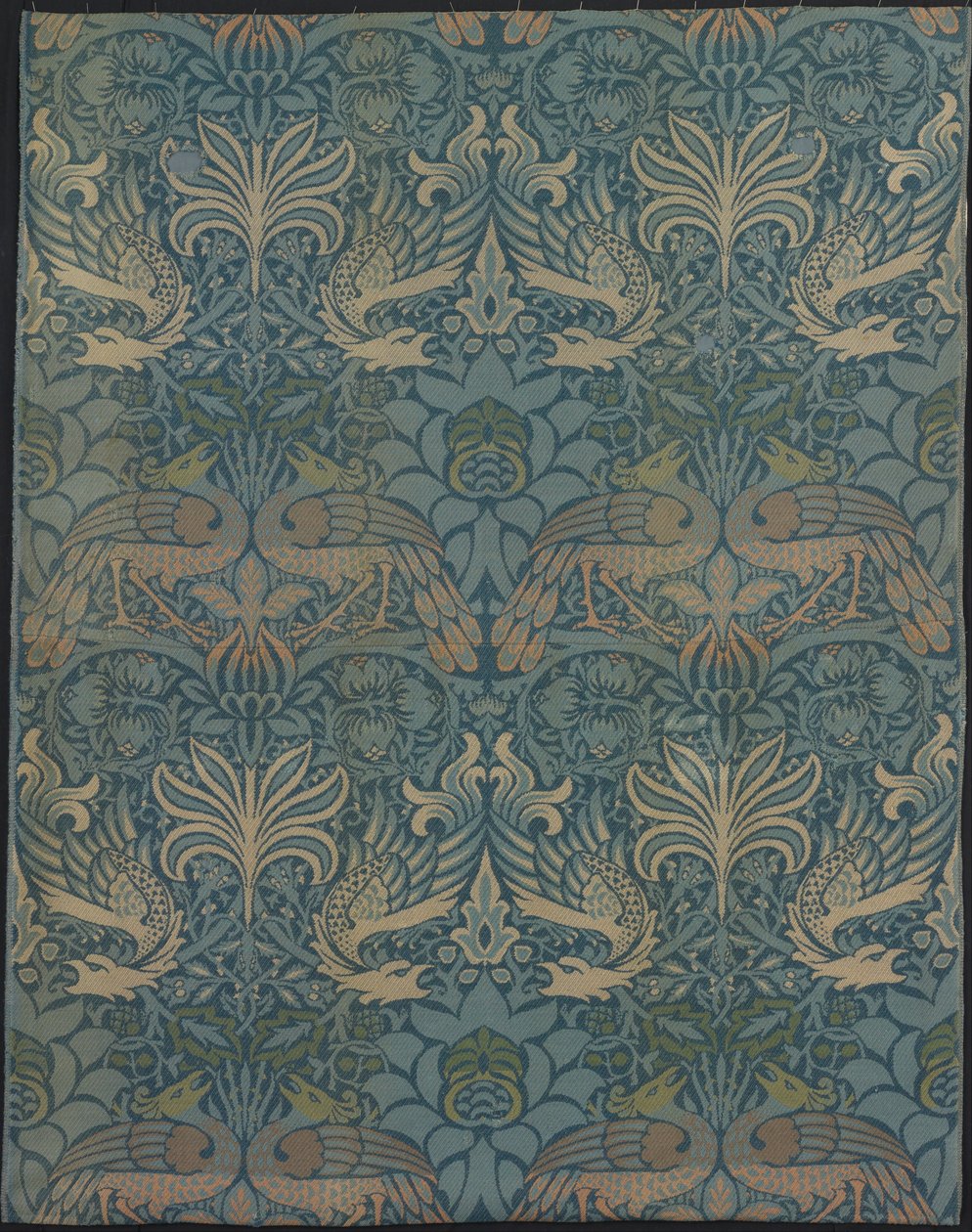 Paneeli nimeltään Peacock and Dragon tekijältä Designed by William Morris