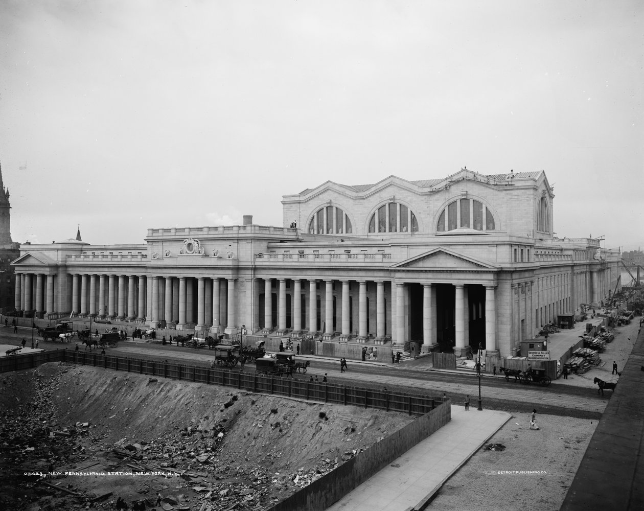New Pennsylvania Station, New York, N.Y., n. 1904-20 tekijältä Detroit Publishing Co.