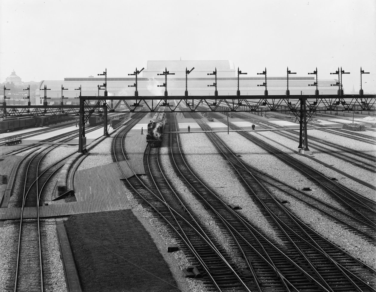 Switch yards, Union Station, Washington, D.C., n. 1907–1910 tekijältä Detroit Publishing Co.