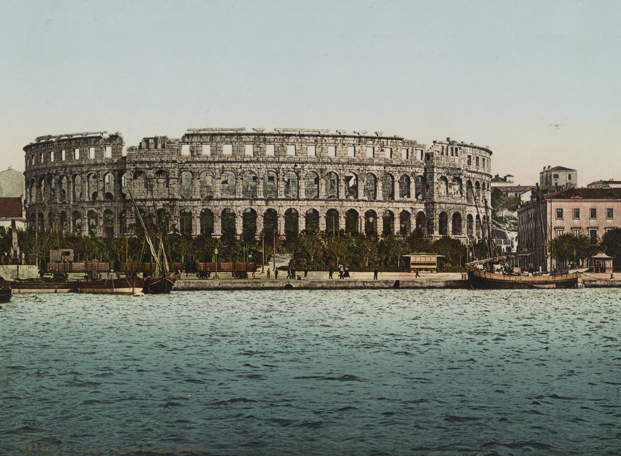 Arena del Mare, Pola, n. 1900 (valomekaaninen tuloste) tekijältä Detroit Publishing Co.