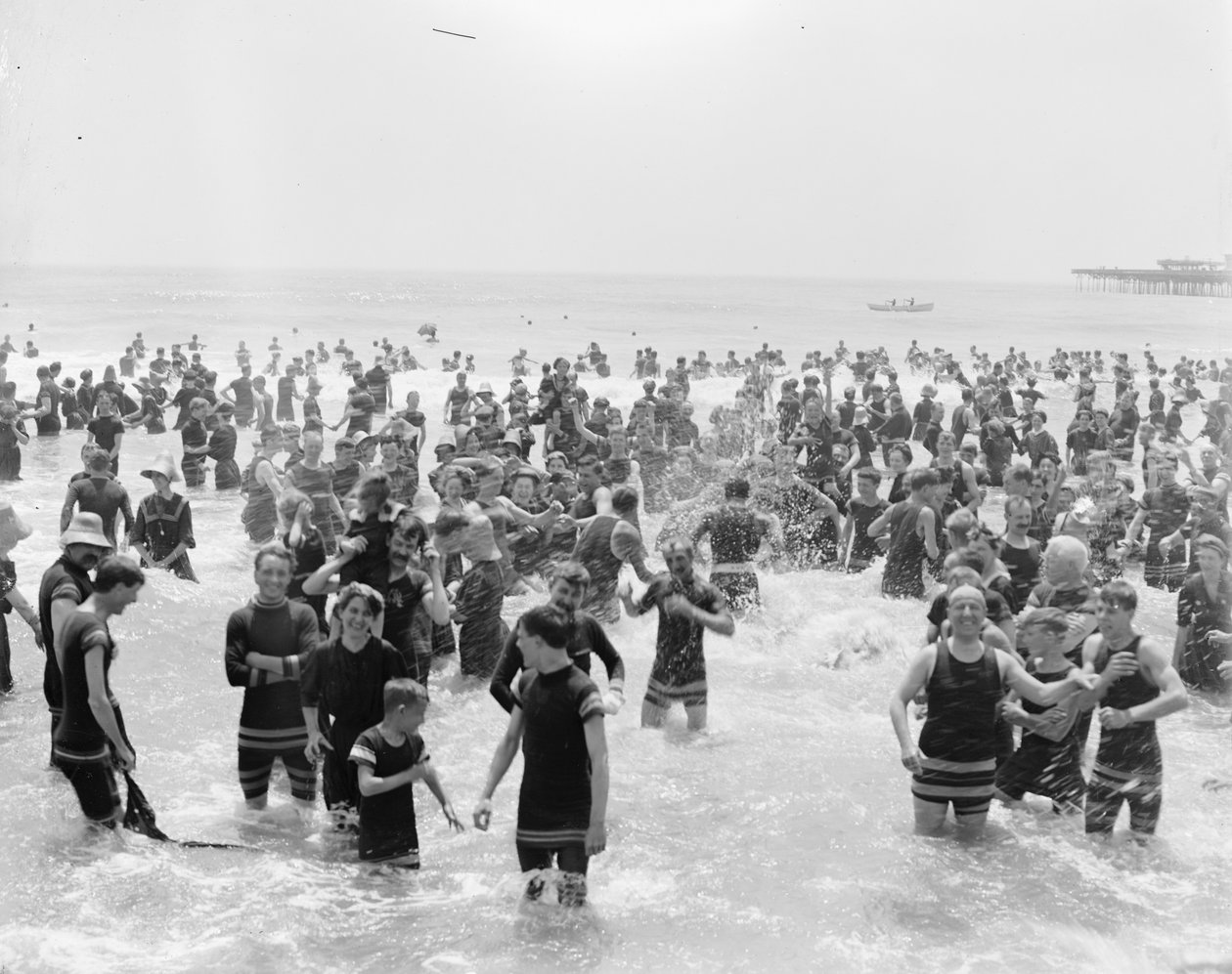 Bathers, Atlantic City, New Jersey tekijältä Detroit Publishing Co.