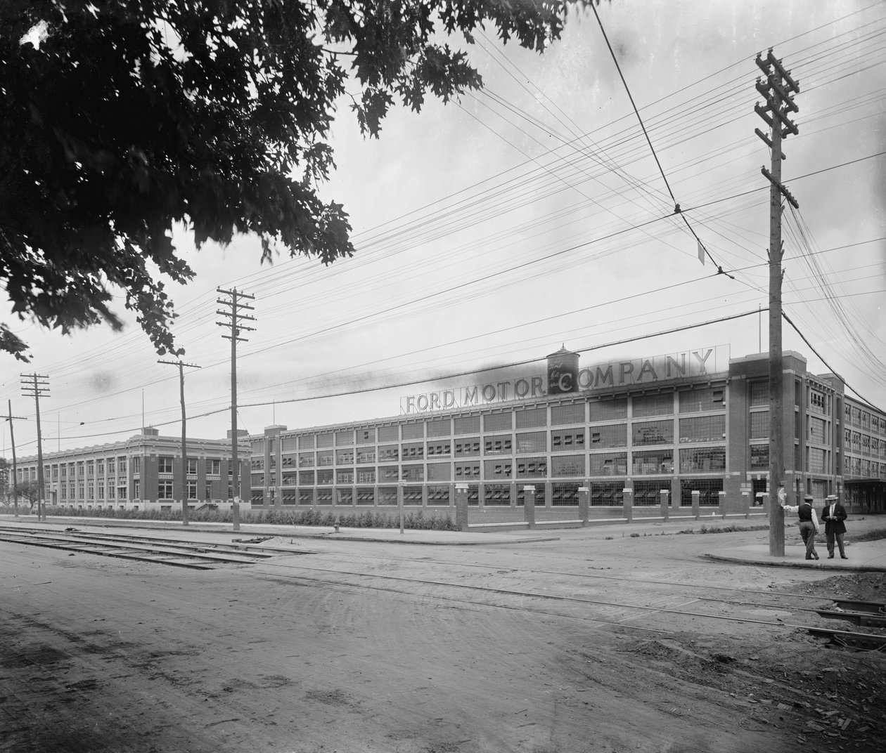 Ford Motor Company, Detroit tekijältä Detroit Publishing Co.