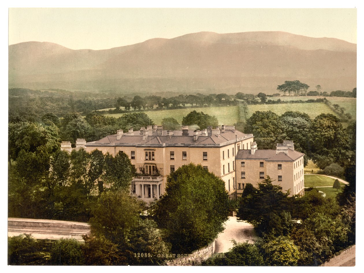 Great Southern Hotel, Killarney. Kerryn kreivikunta, Irlanti, n. 1890-1900 (valokuva) tekijältä Detroit Publishing Co.