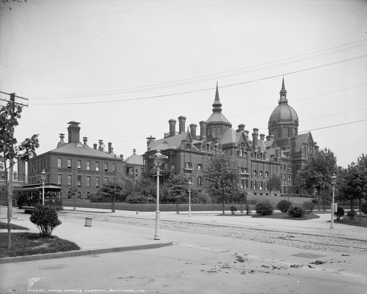 Johns Hopkinsin sairaala, Baltimore, Md., noin 1903. tekijältä Detroit Publishing Co.