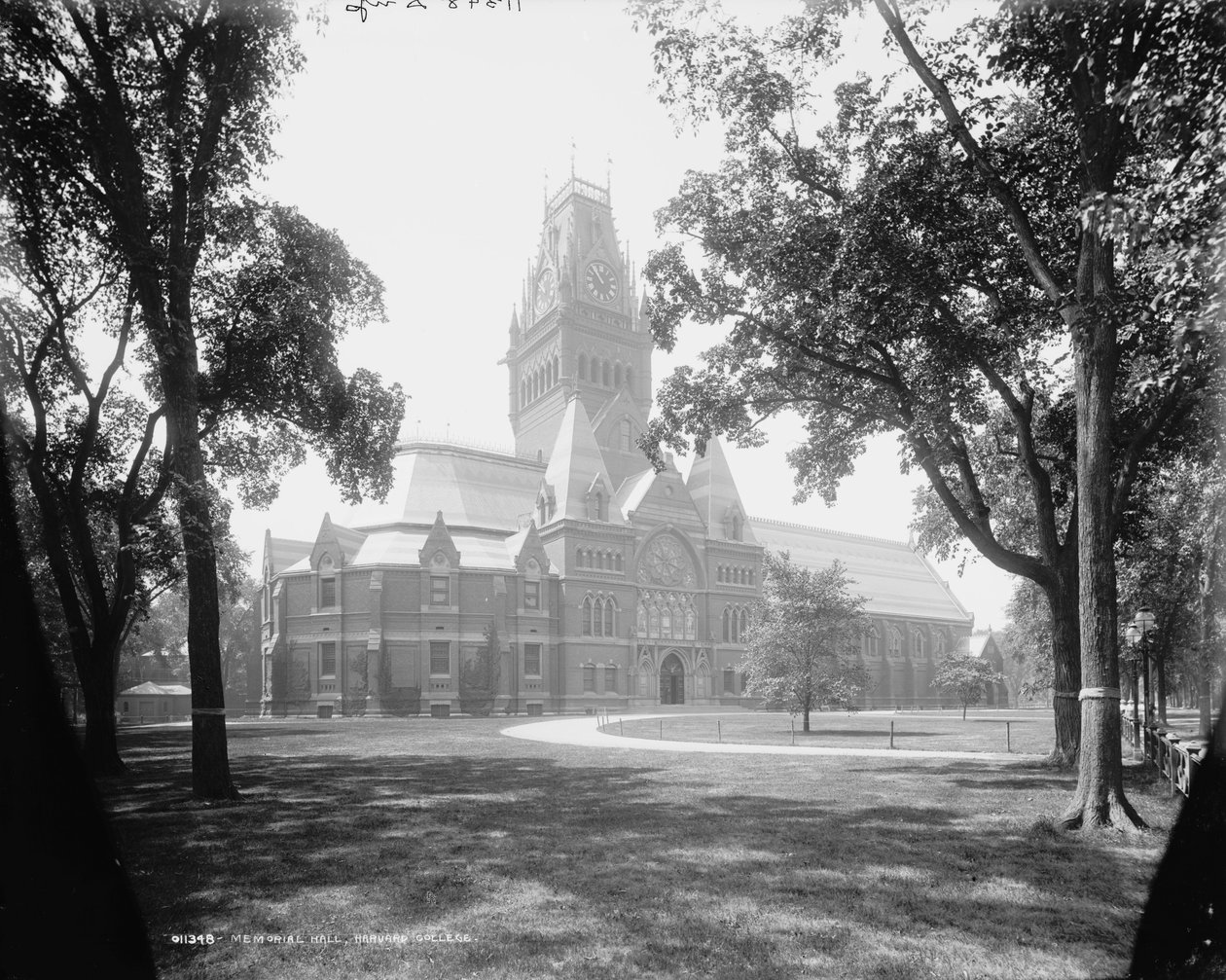 Memorial Hall, Harvard College, n. 1899 tekijältä Detroit Publishing Co.