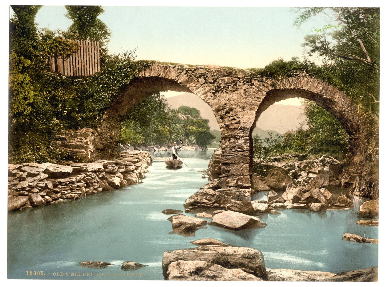 Vanha Weirin silta. Killarney, County Kerry, Irlanti, n. 1890-1900 (valokuva) tekijältä Detroit Publishing Co.