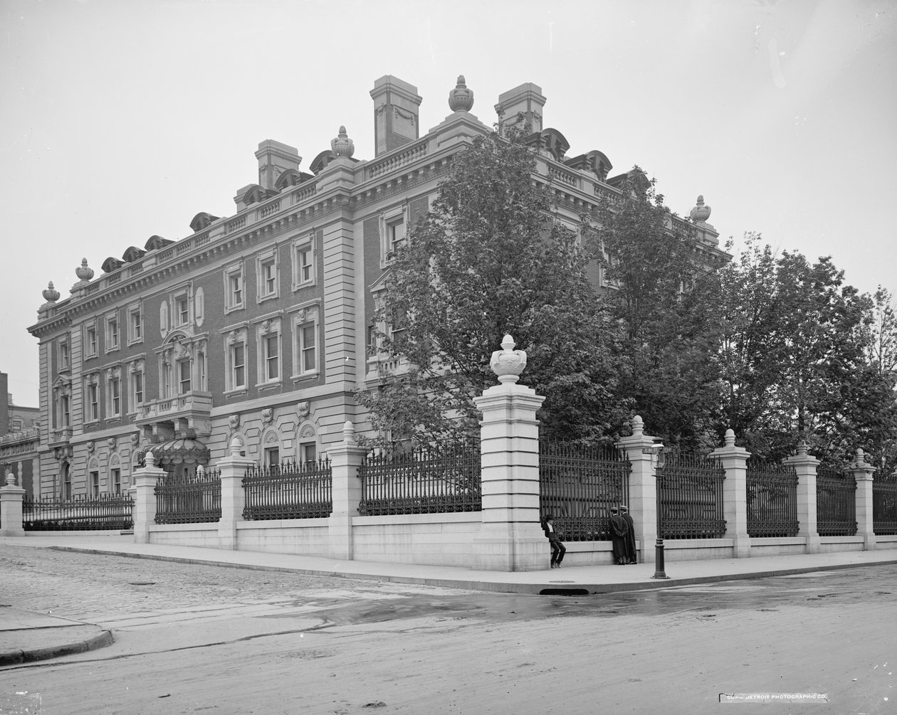 Andrew Carnegien asuinpaikka, New York, n. 1903 tekijältä Detroit Publishing Co.