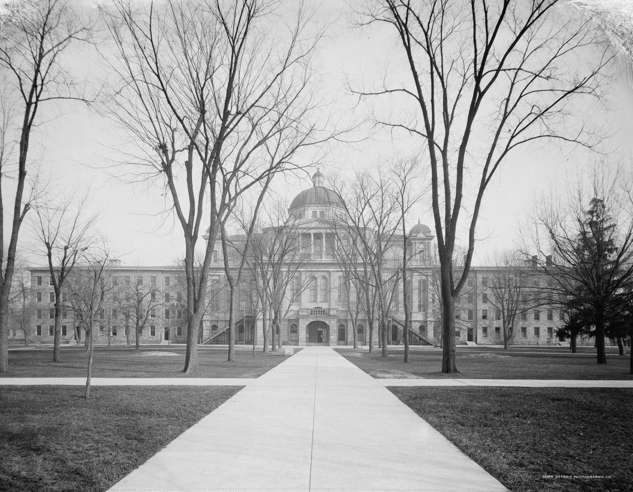 University Hall, Michiganin yliopisto, noin 1905 tekijältä Detroit Publishing Co.