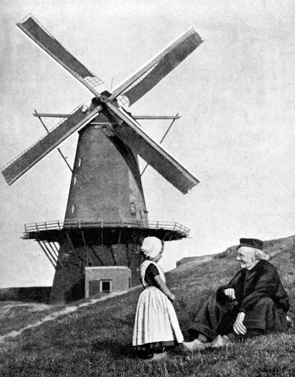 Perinteinen hollantilainen kohtaus tuulimyllyllä, Hollanti, 1936 tekijältä Donald McLeish