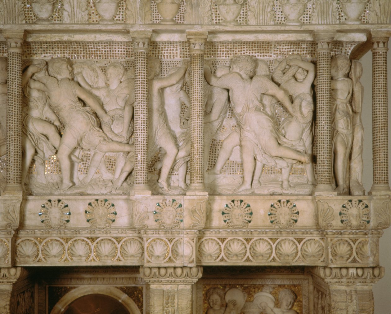 Yksityiskohta Cantoriasta, 1433-38 (marmori- ja lasimosaiikki) (katso 340290, 13906-97) tekijältä Donatello