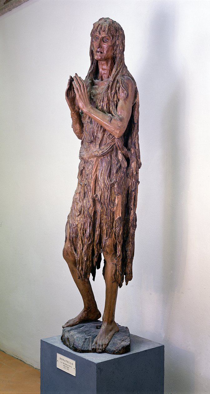 Maria Magdaleena, 1453-5 (kullattu puu) tekijältä Donatello