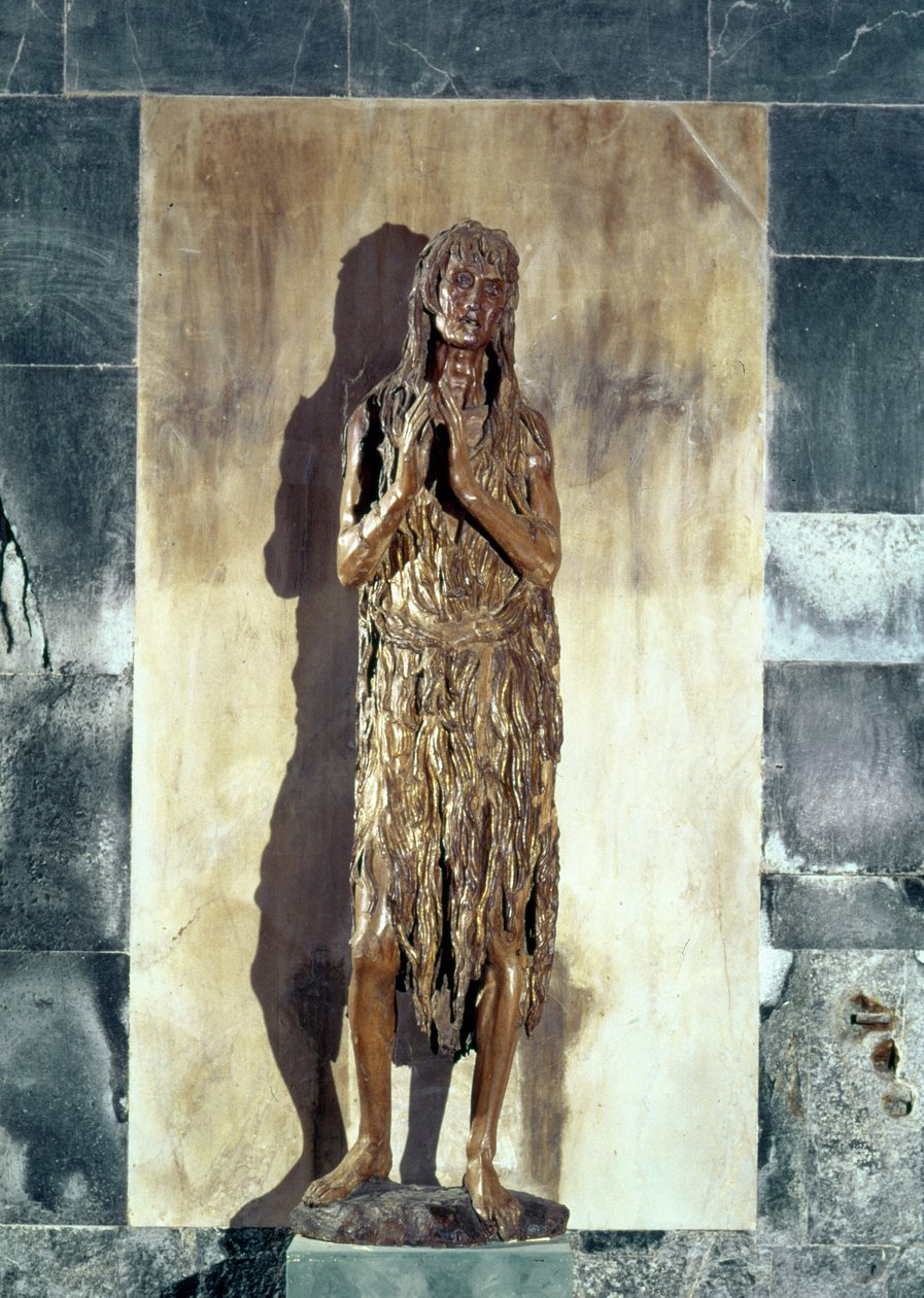 Maria Magdaleena, n. 1455 (monivärinen ja kullattu puu) tekijältä Donatello