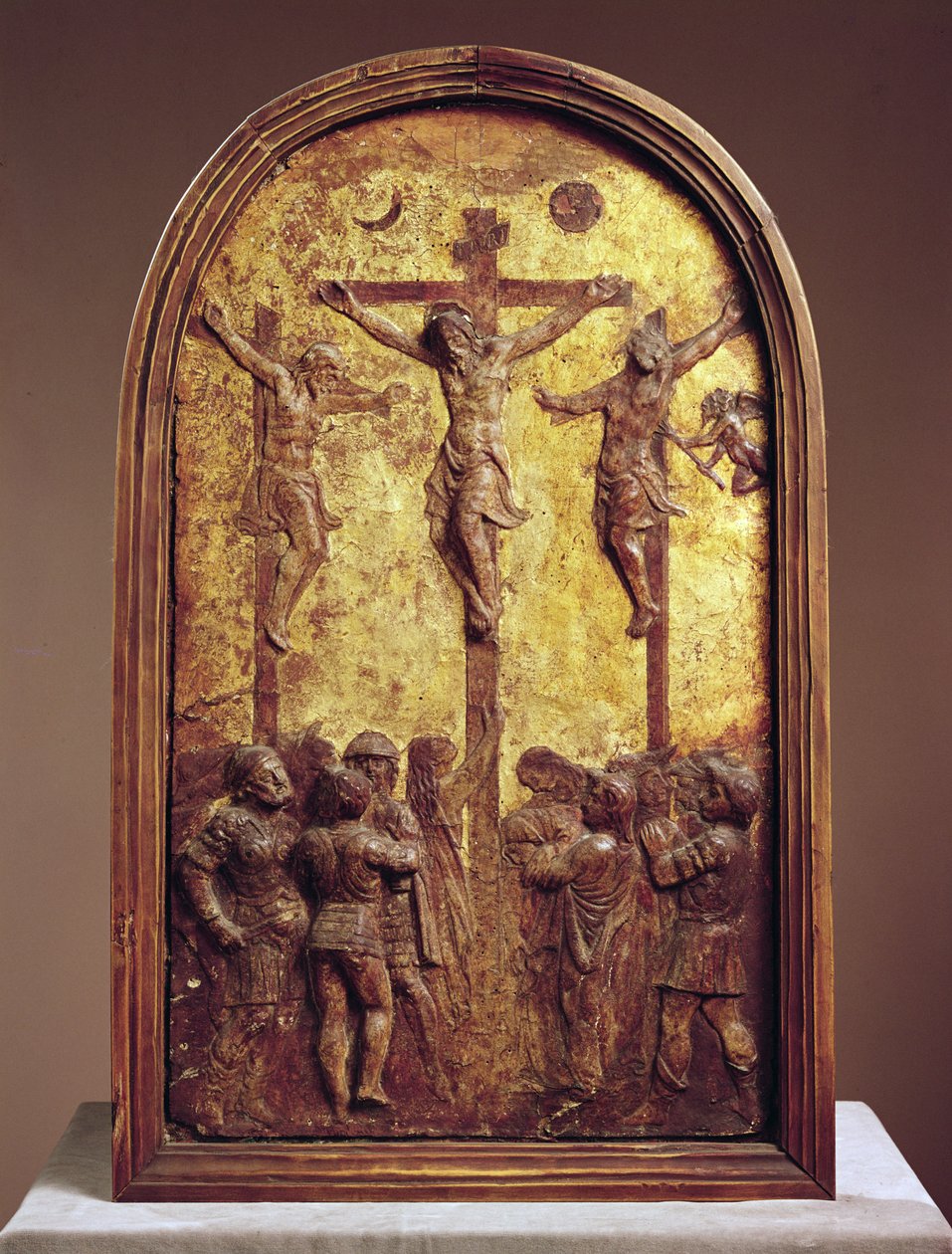 Ristiinnaulitseminen, 1400-luvun kolmas neljännes tai 1800-luvun papier machéa tekijältä Donatello