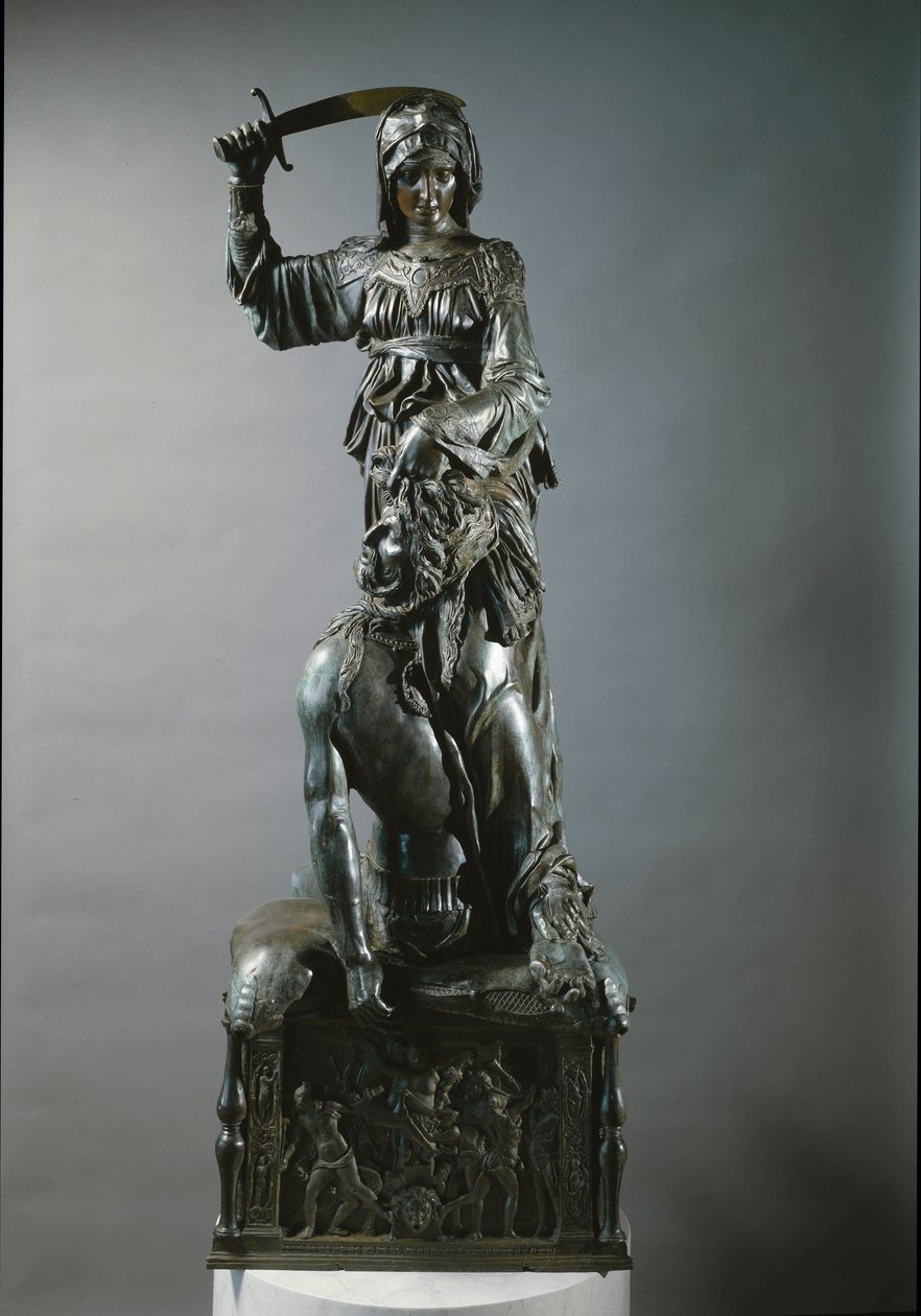 Judith ja Holofernes. Pronssinen veistos tekijältä Donatello