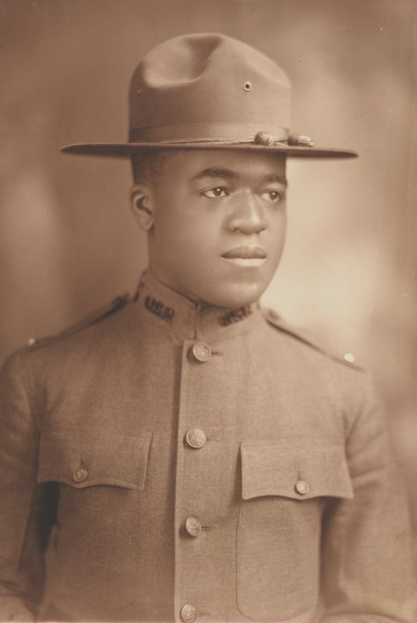 Luutnantti Charles J. Blackwoodin valokuvamuotokuva, 1914-1918. tekijältä Duce and McClymonds