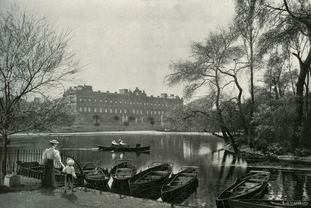 Buckinghamin palatsi, 1897 tekijältä E. and S. Woodbury
