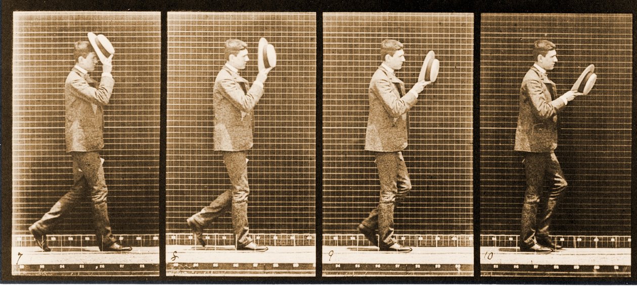 Kuvasarja miehestä, jolla on hattu kävelemässä, "Animal Locomotion" -sarja, n. 1887 tekijältä Eadweard Muybridge
