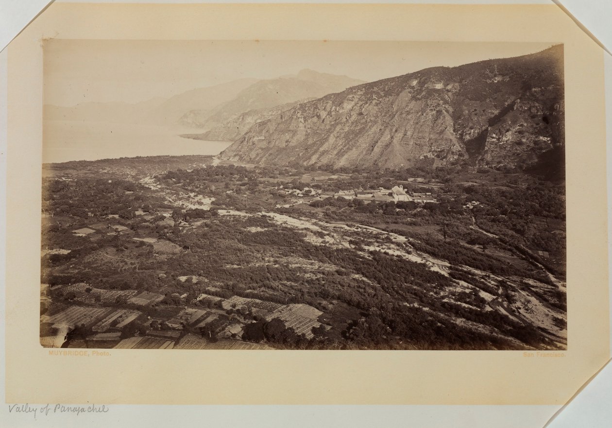 Panagachelin laakso, Guatemala tekijältä Eadweard Muybridge