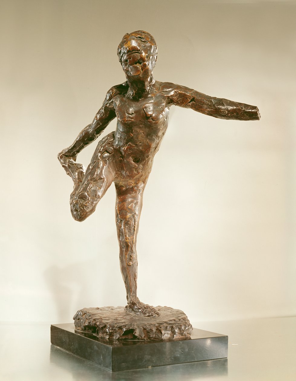Tanssija (pronssi) tekijältä Edgar Degas