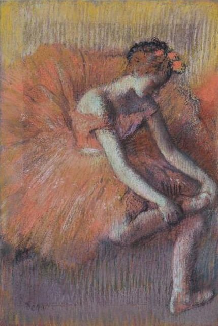 Danseuse rajustant sa sandalen tekijältä Edgar Degas