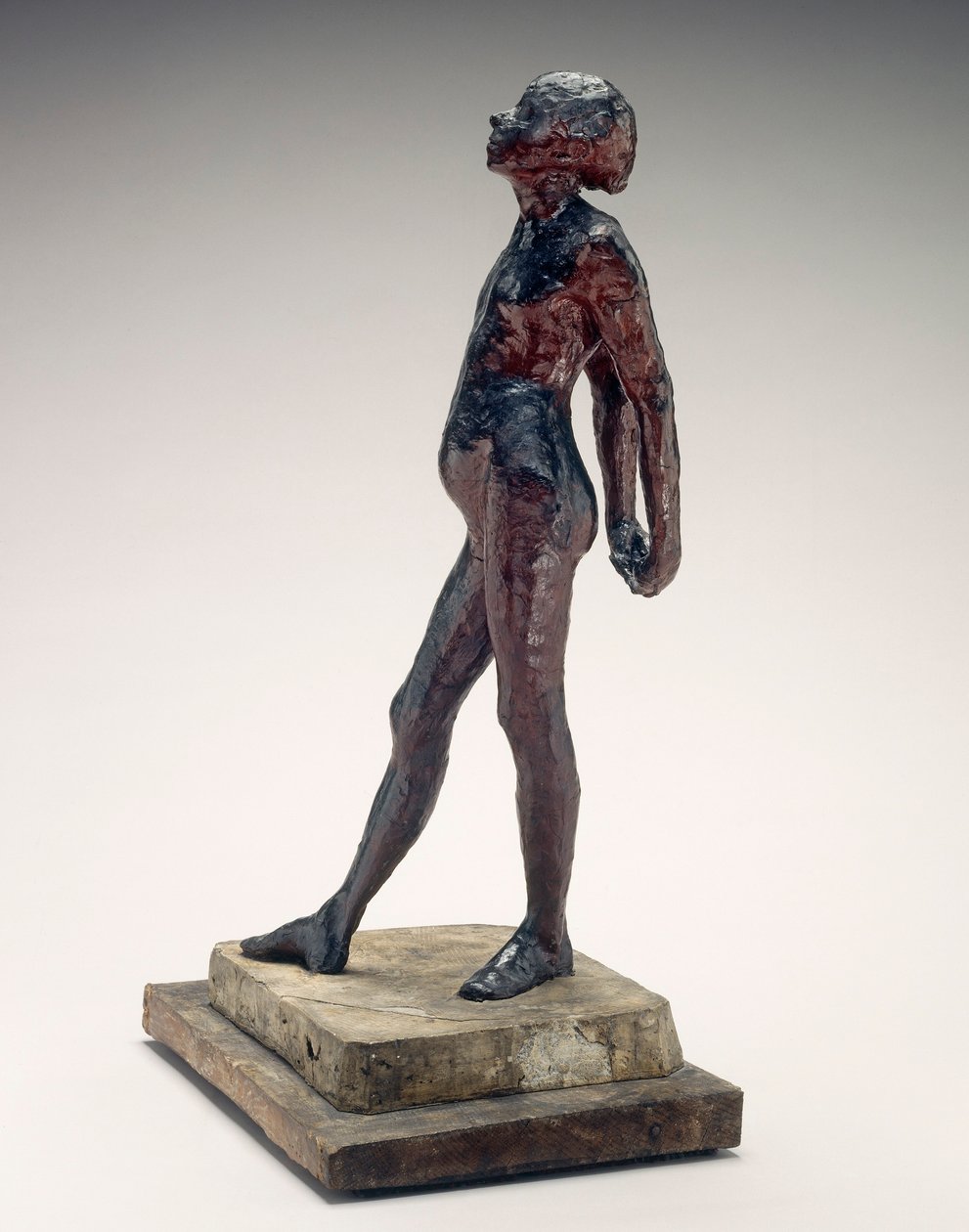 Opiskelu 14-vuotiaan pienen tanssijan alastonna (Nude Little Dancer) n. 1878-1881 (punainen vaha ja plastiliini) tekijältä Edgar Degas