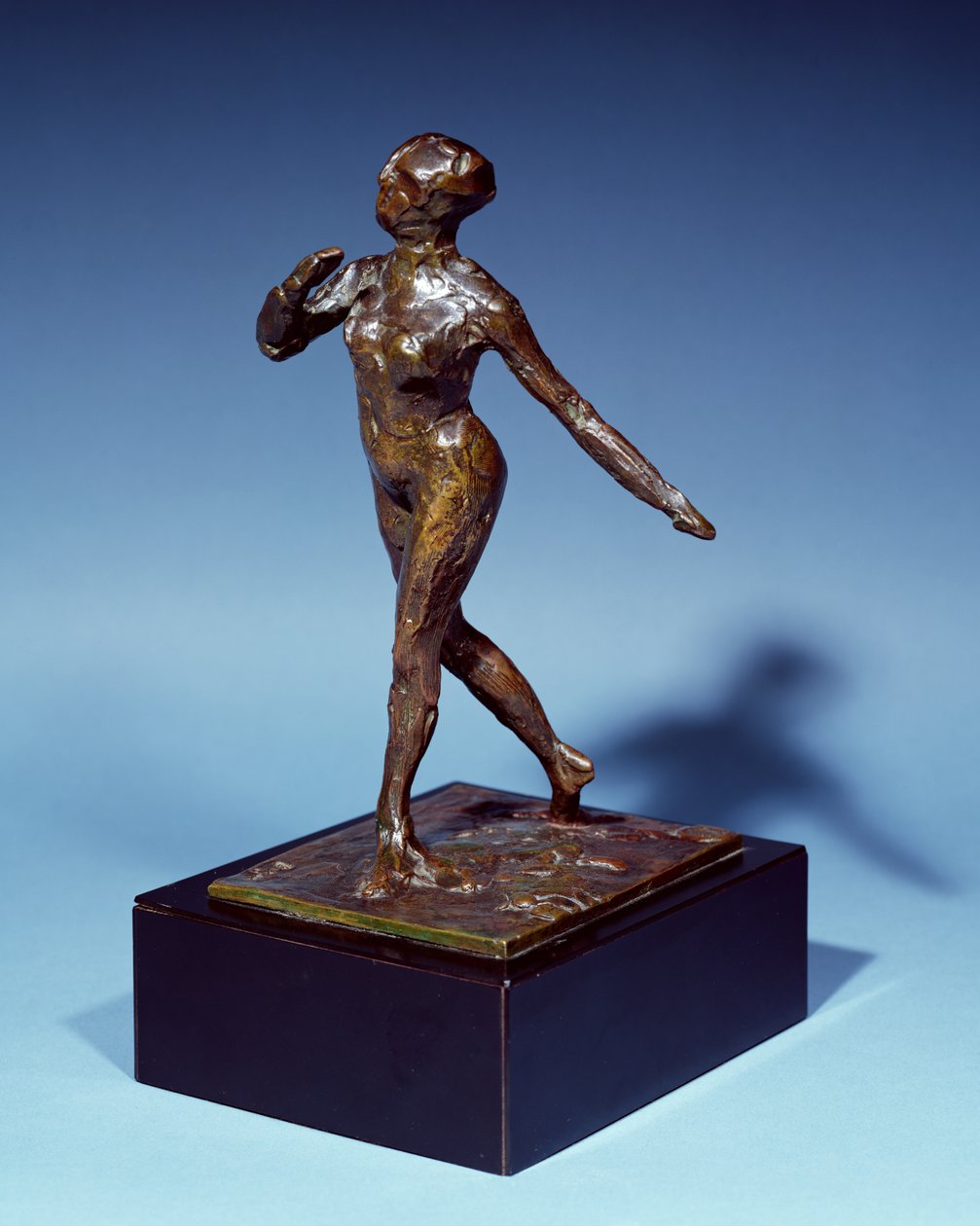 Joustava tanssija, näyttelijät n. 1919 (pronssi) tekijältä Edgar Degas