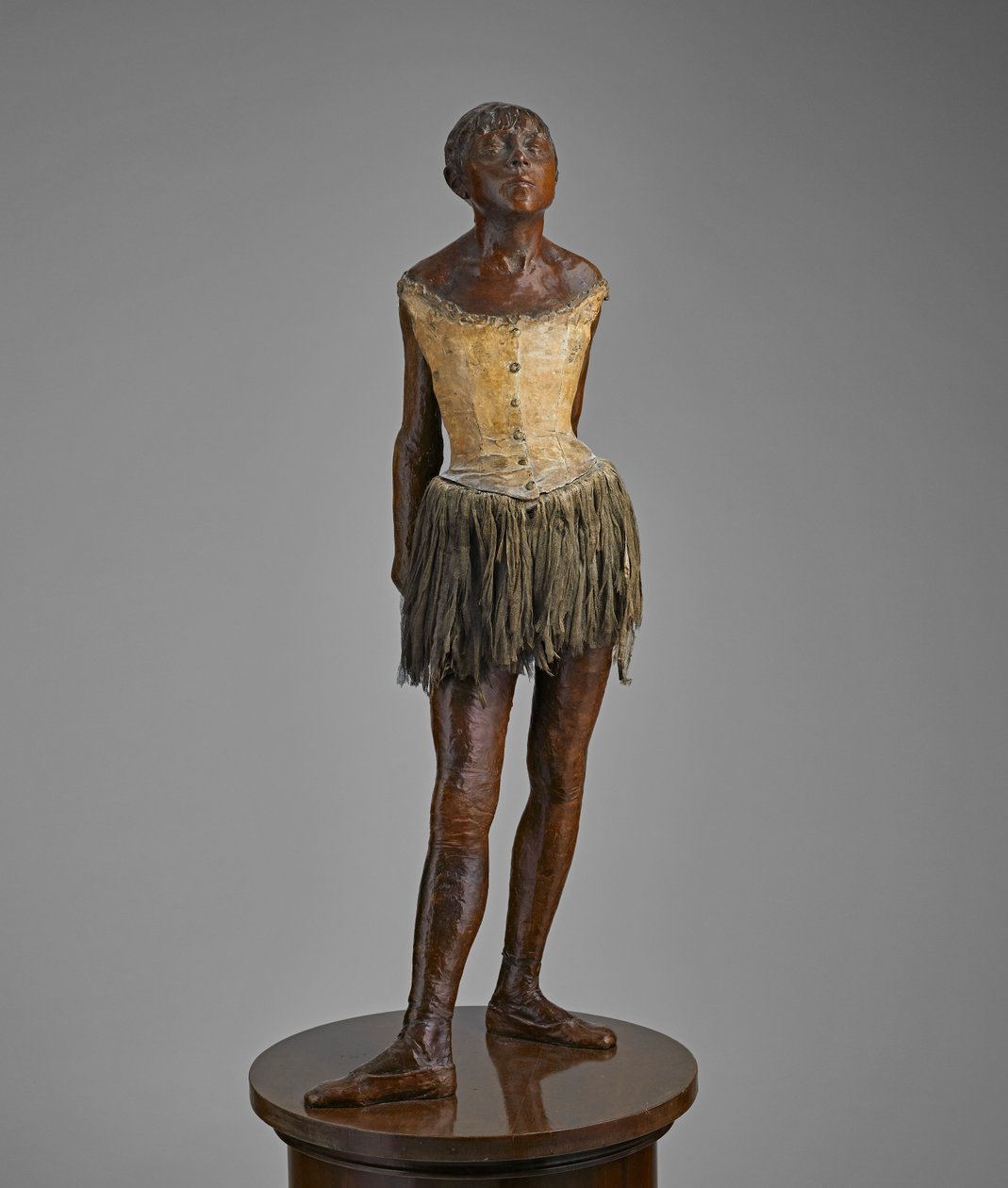 Pieni neljätoistavuotias tanssija tekijältä Edgar Degas