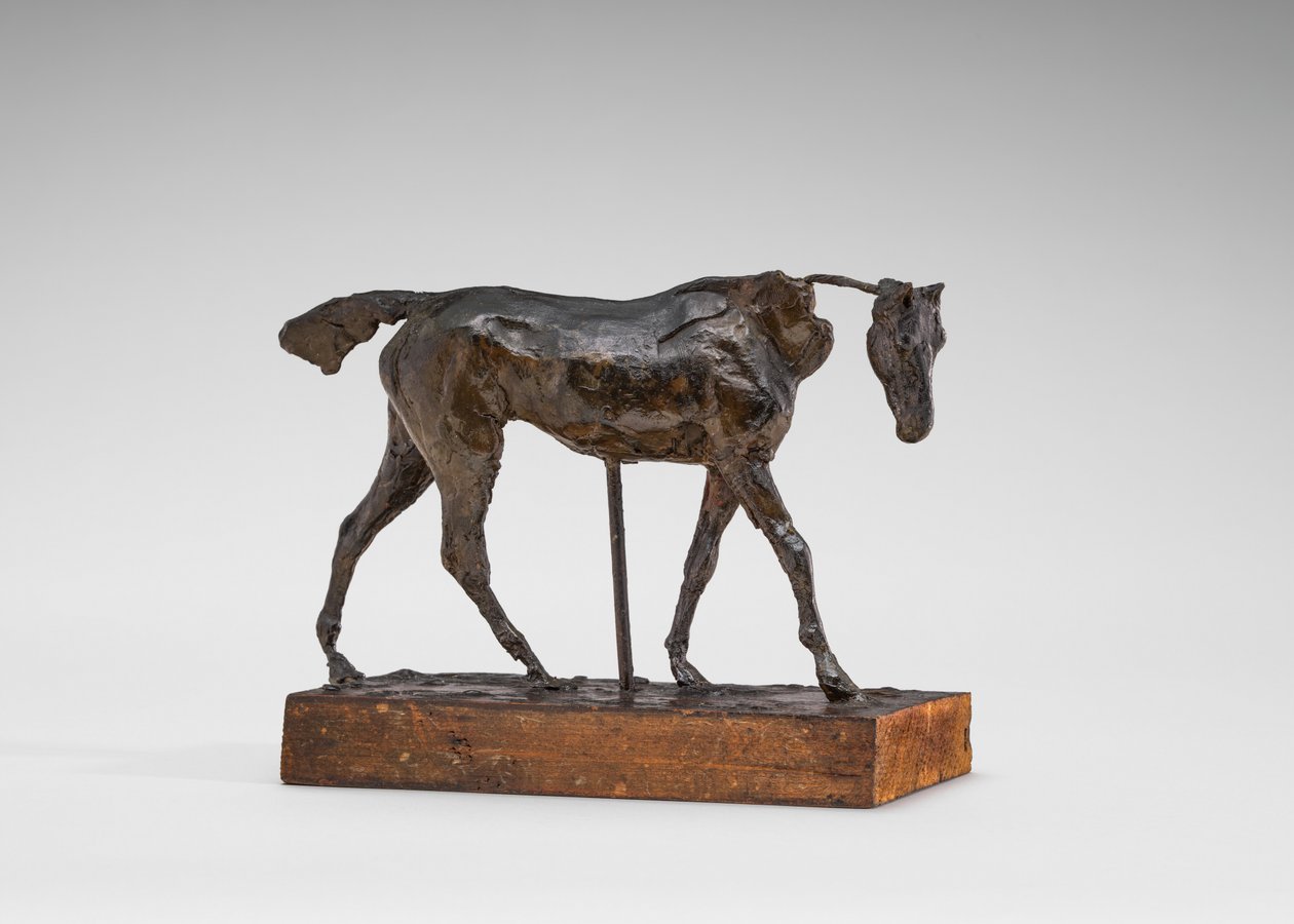 Täysverinen hevoskävely, osa kaulasta puuttuu, 1870-luvun alku. tekijältä Edgar Degas