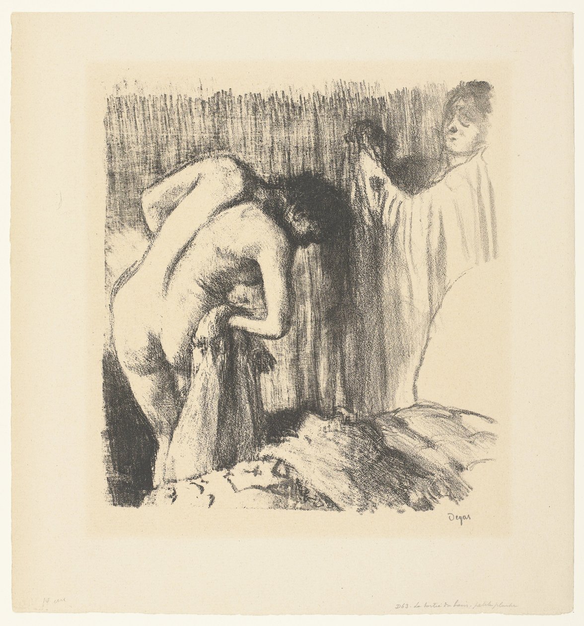 Nainen kuivuu kylvyn jälkeen ja saa naiselta vaatteita La Sortie du bain tekijältä Edgar Degas