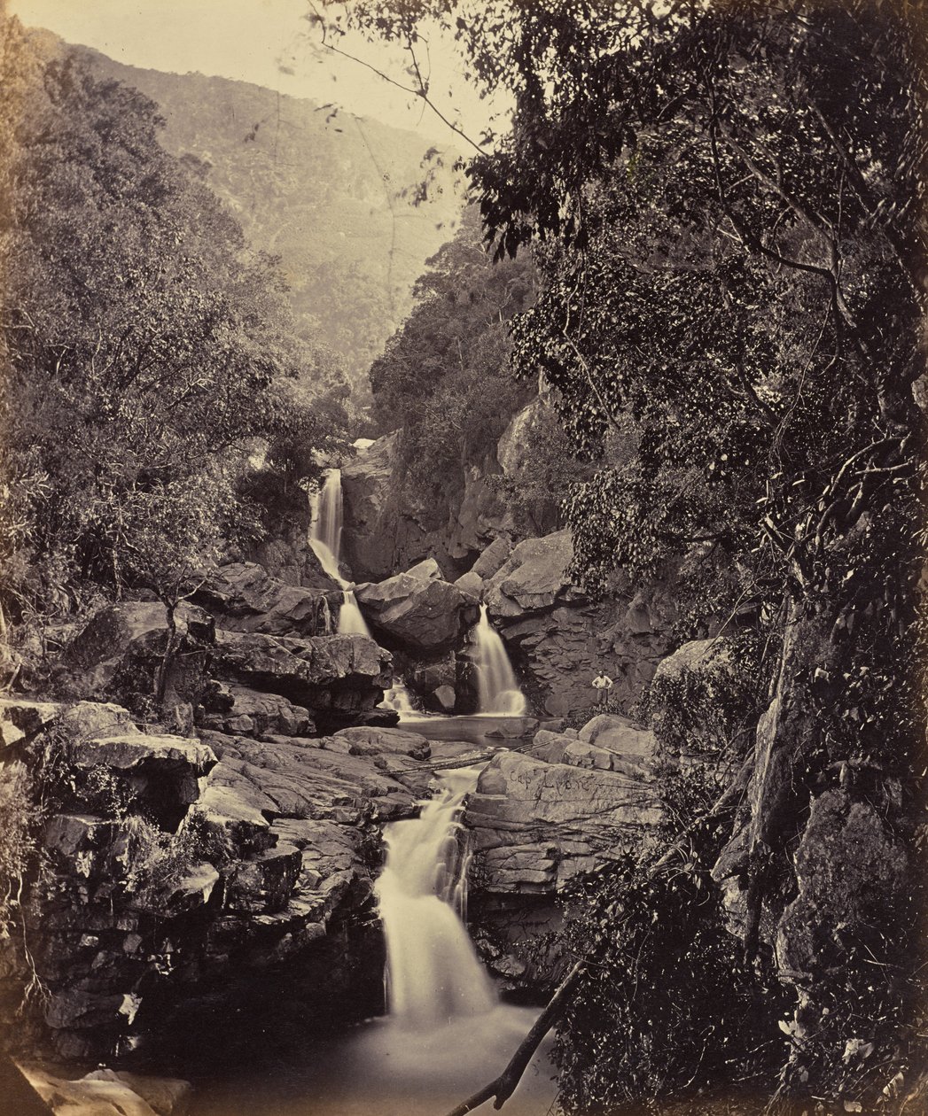 Valon putoukset. Coonoor Ghant tekijältä Edmund David Lyon