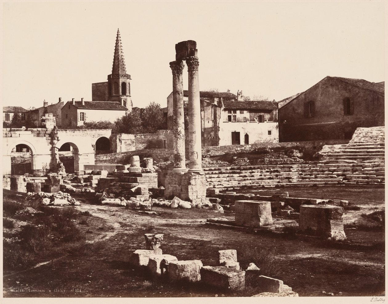 Theatre Romain a Arles (roomalainen teatteri Arlesissa),c. 1855 (kuva) tekijältä Edouard Denis Baldus