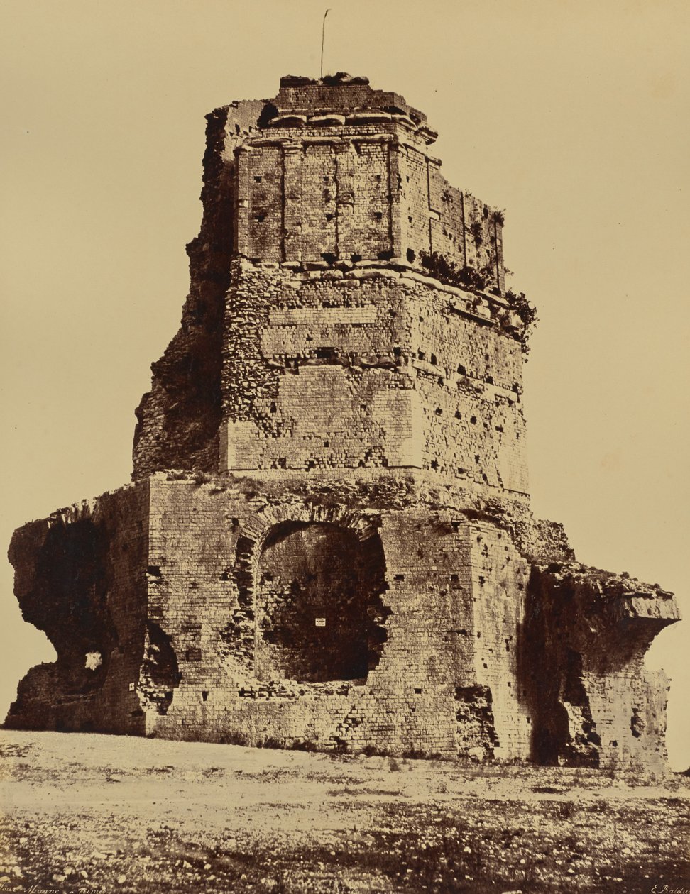 Nîmes. Tour Magne tekijältä Édouard Baldus
