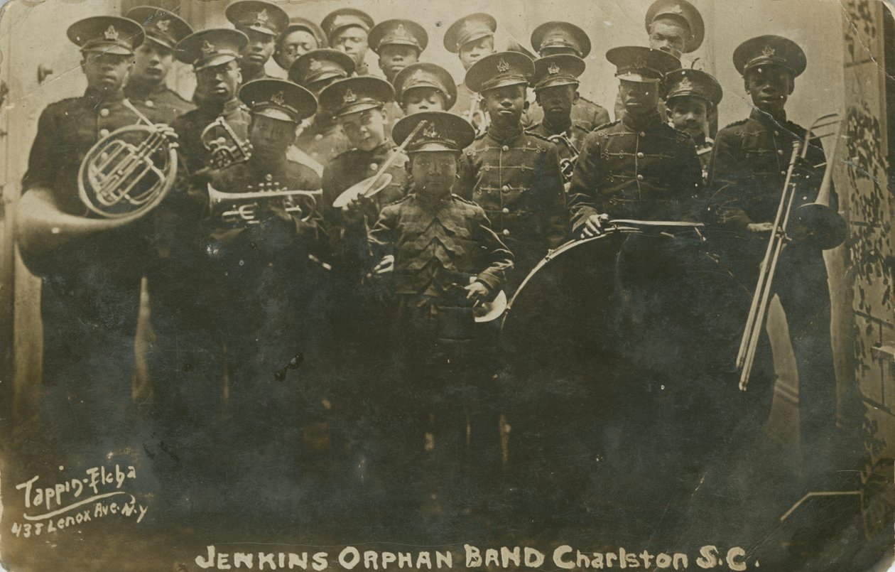 Valokuvapostikortti Jenkins Orphanage Bandista, Charleston, Etelä-Carolina, 1914. tekijältä Edward Elcha