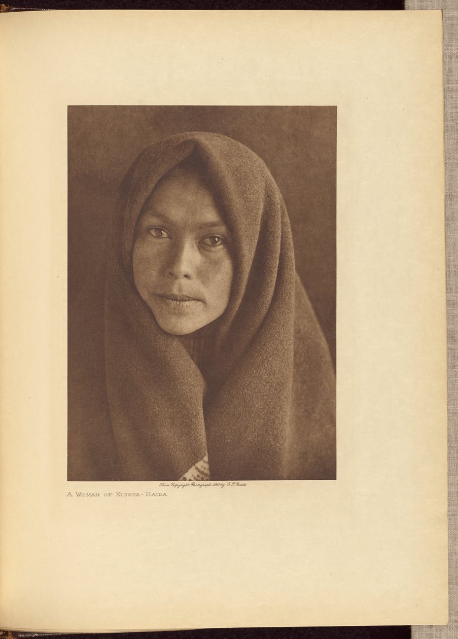 Kiustan nainen - Haida tekijältä Edward S. Curtis