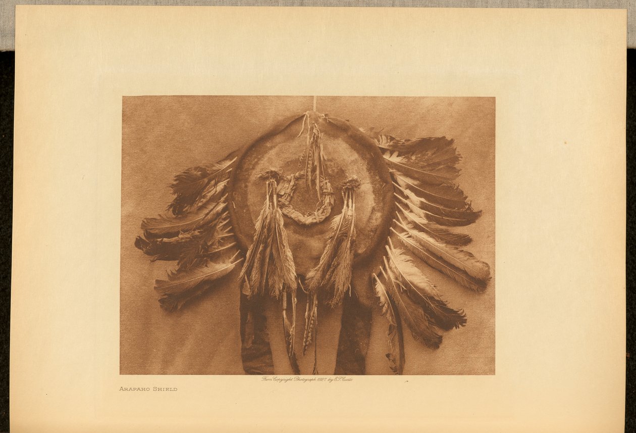 Arapaho-Schild tekijältä Edward S. Curtis