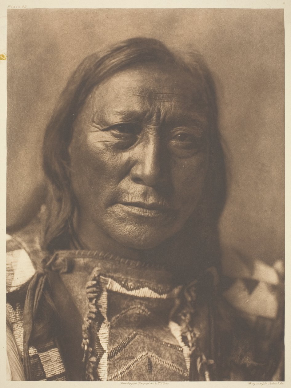 Ontto Sarvikarhu tekijältä Edward S. Curtis