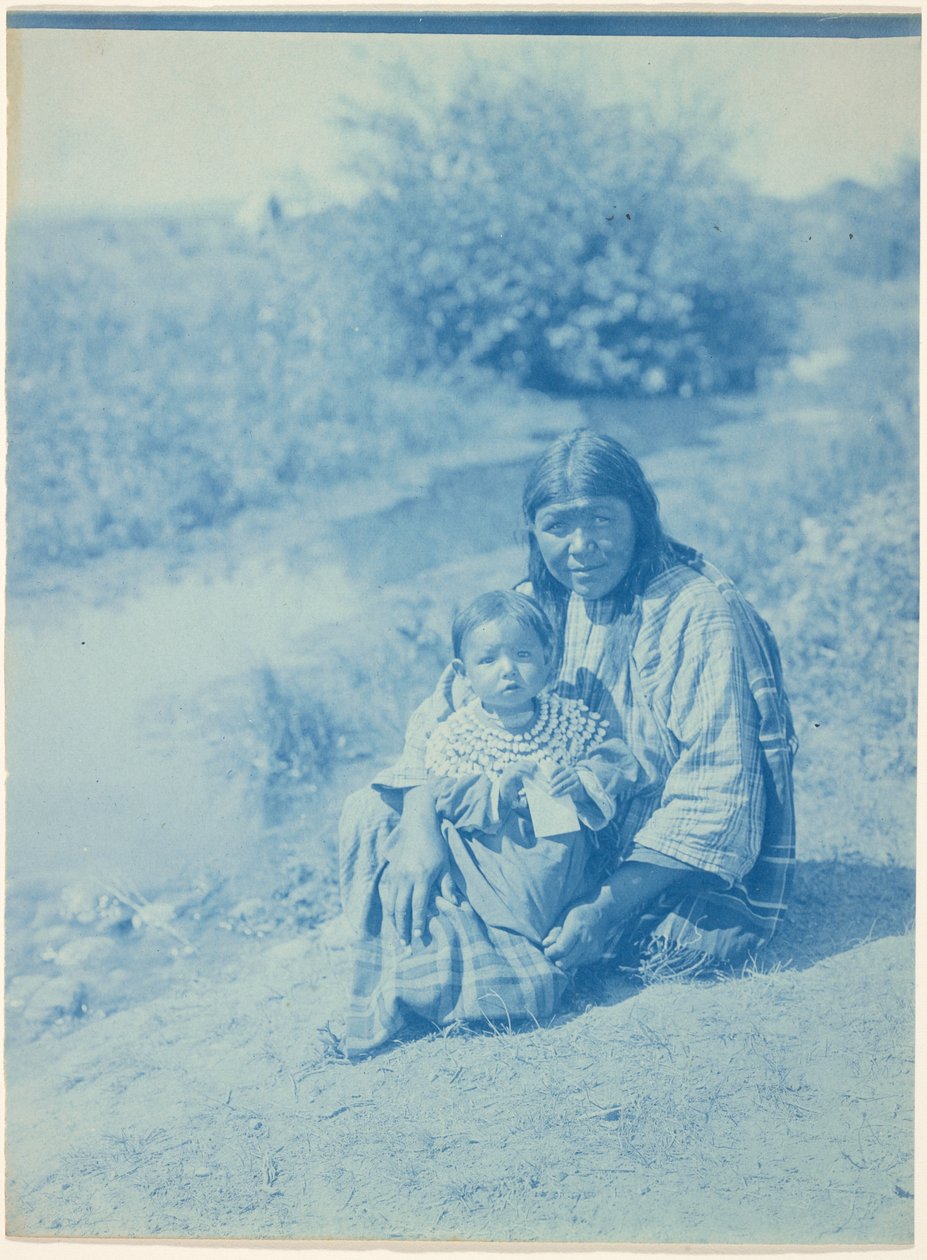 [Äiti ja lapsi - arapahot] tekijältä Edward S. Curtis