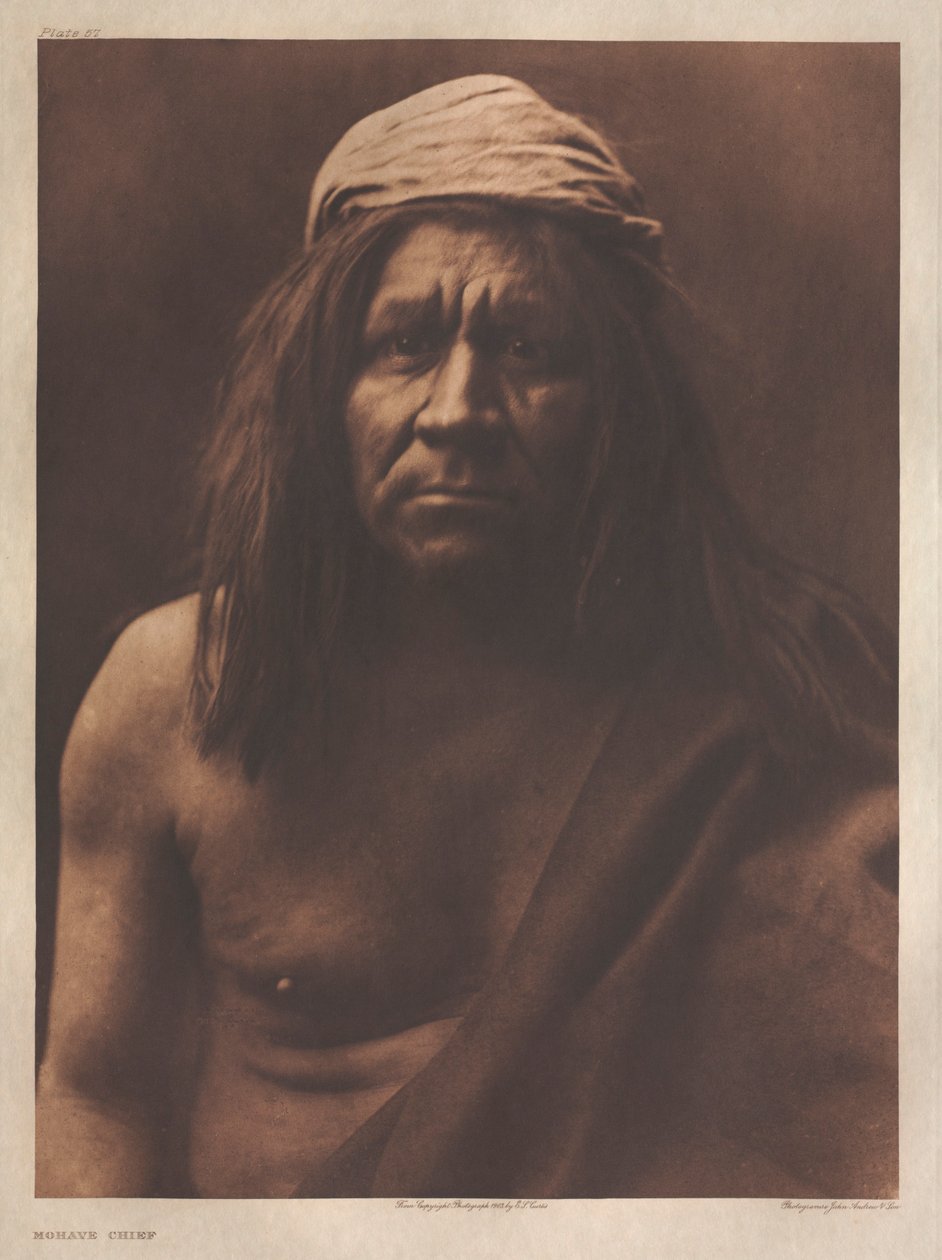 Salkku II, laatta 57 / Mohaven päällikkö tekijältä Edward S. Curtis