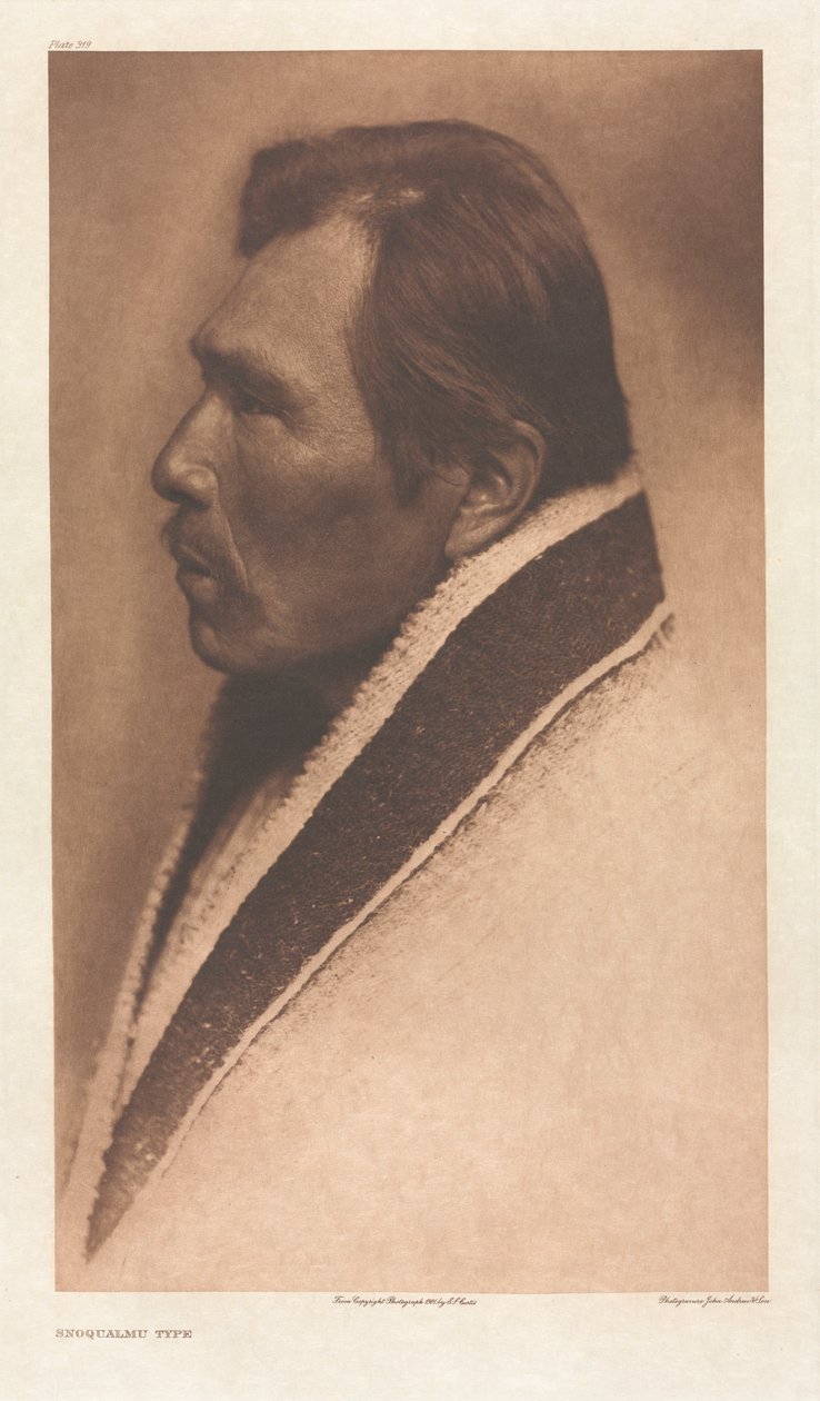 Portfolio IX, levy 319: Snoqualmu-tyyppi tekijältä Edward S. Curtis
