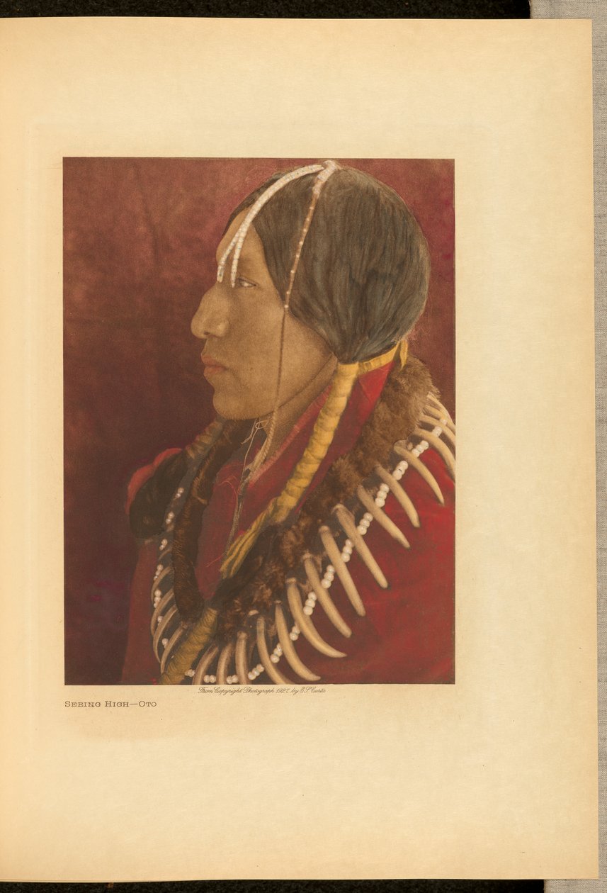 Korkealle katsominen - Oto tekijältä Edward S. Curtis