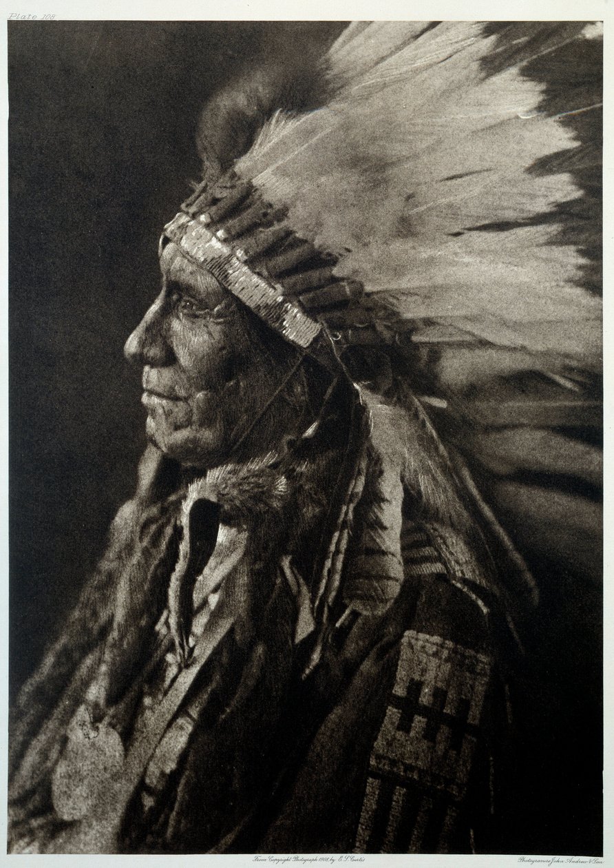 Amerikan intiaanit: Intiaanipäällikön muotokuva tekijältä Edward Sheriff Curtis