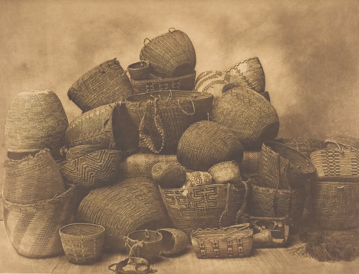 Puget Sound Baskets, 1912. tekijältä Edward Sheriff Curtis