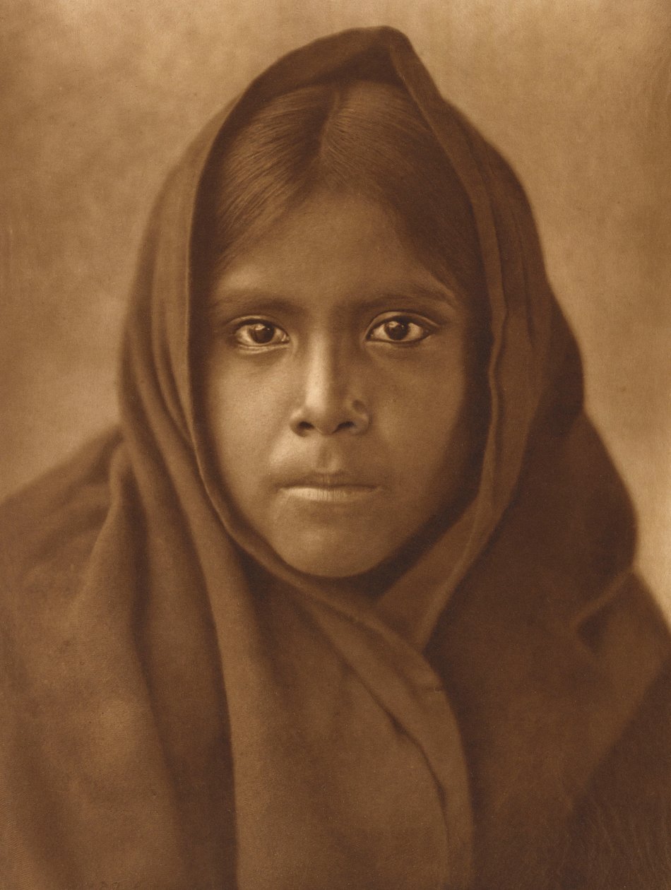 Qahatika Girl, n. 1907 (suurimuotoinen syväpaino) tekijältä Edward Sheriff Curtis