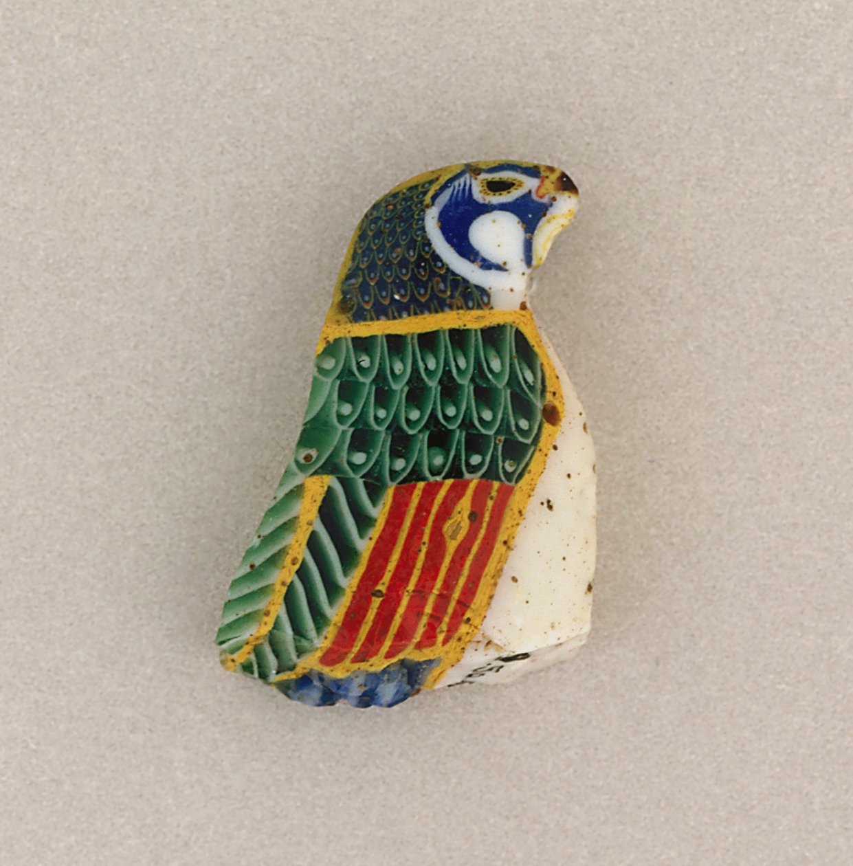 Sulautunut mosaiikkilaatta, Ptolemaioksesta roomalaiseen aikaan, 100 eKr.-100 jKr (lasi) tekijältä Egyptian